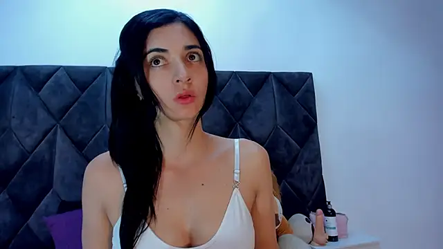 Snapshot of Linisprincehot69 chatting on 7, 2, 2025 Linisprincehot69 online show from 7, 2, 2025