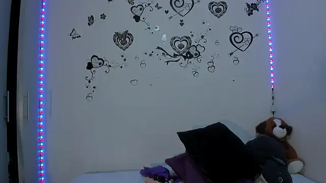 Linisprincehot69 online show from 7, 2, 2026