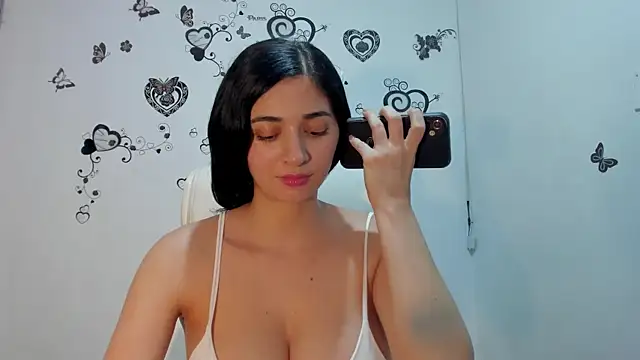 Snapshot of Linisprincehot69 chatting on 3, 11, 2025 Linisprincehot69 online show from 3, 11, 2025