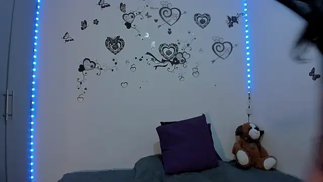 Linisprincehot69 online show from 19, 3, 2026