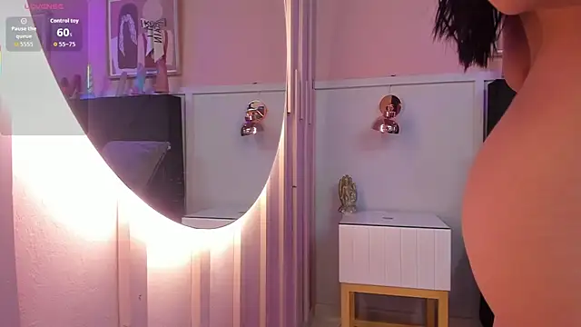 chloe watson  online show from 9, 11, 2025