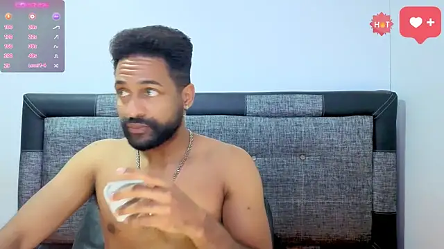 Snapshot of bbcblackhot34 chatting on 18, 10, 2025 bbcblackhot34 online show from 18, 10, 2025