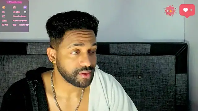 Snapshot of bbcblackhot34 chatting on 30, 10, 2025 bbcblackhot34 online show from 30, 10, 2025