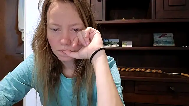 Jony Marta online show from 8, 3, 2025