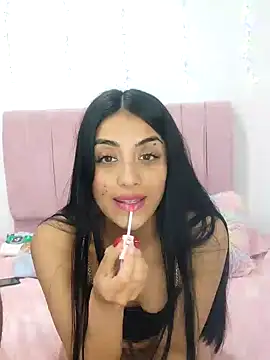 Snapshot of Wanda_and_cosmo_ chatting on 10, 1, 2025 Wanda and cosmo online show from 10, 1, 2025