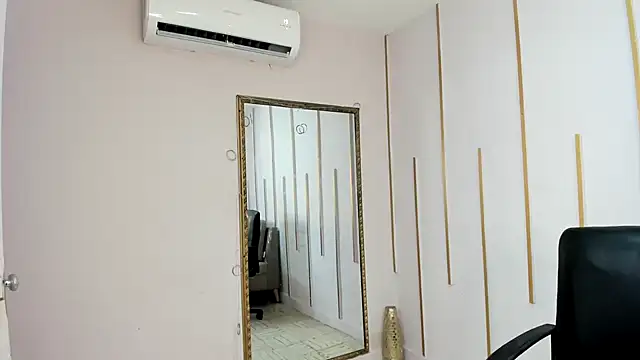 Nayariskaya online show from 18, 2, 2026