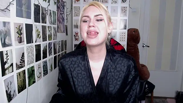 CapriScorpion online show from 12, 3, 2026