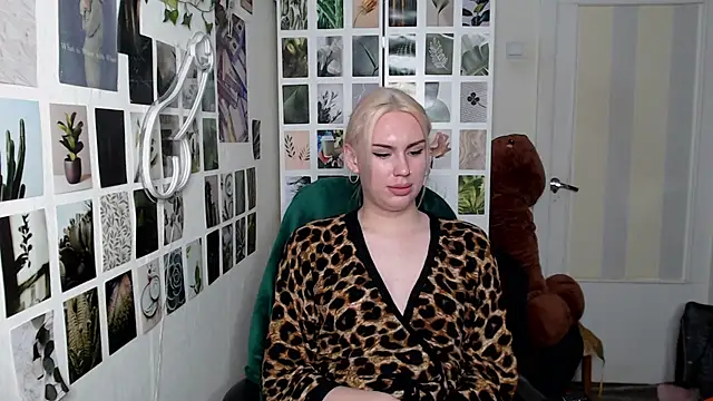 CapriScorpion online show from 12, 10, 2025