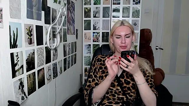 CapriScorpion online show from 28, 10, 2025