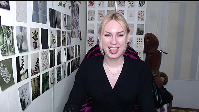 Snapshot of CapriScorpion chatting on 16, 6, 2026 CapriScorpion online show from 16, 6, 2026