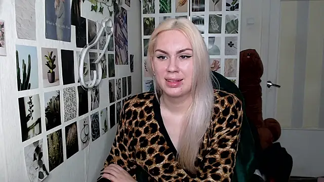 CapriScorpion online show from 13, 10, 2025