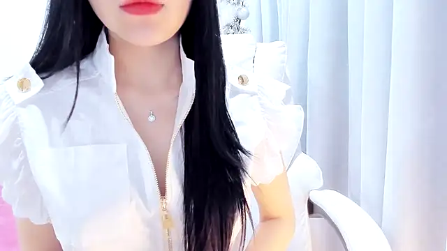 Snapshot of Lita-Julia chatting on 3, 5, 2026 Lita-Julia online show from 3, 5, 2026