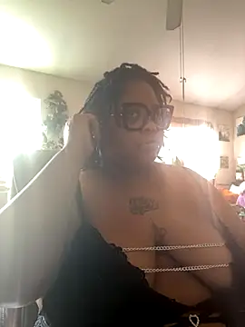 kweenxkarma online show from 25, 9, 2025