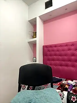 KatrinaQueen1 online show from 16, 11, 2025