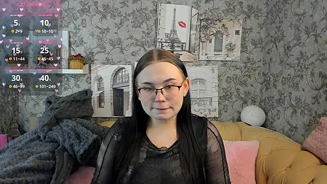 Tina Walker online show from 6, 3, 2025