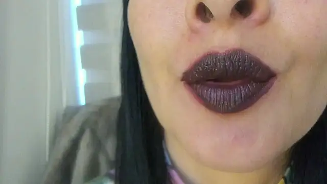 queen fetish online show from 19, 7, 2026
