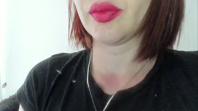 queen fetish online show from 20, 2, 2026