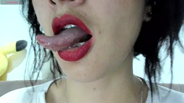 queen fetish online show from 4, 3, 2025