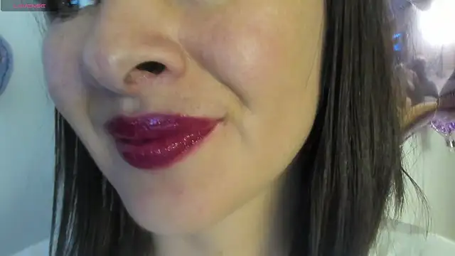 queen fetish online show from 12, 6, 2026