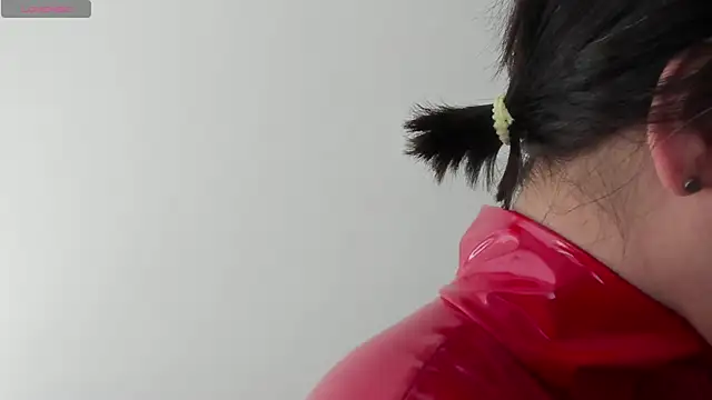 Snapshot of queen_fetish chatting on 26, 11, 2025 queen fetish online show from 26, 11, 2025