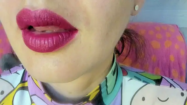 queen fetish online show from 6, 7, 2026