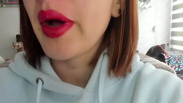 queen fetish online show from 19, 3, 2026