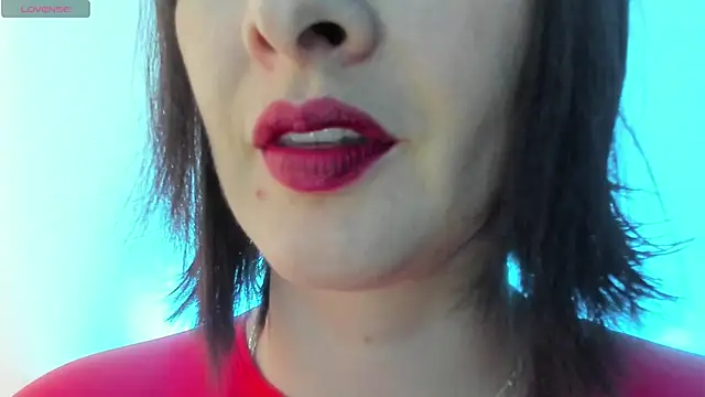 Snapshot of queen_fetish chatting on 17, 11, 2025 queen fetish online show from 17, 11, 2025