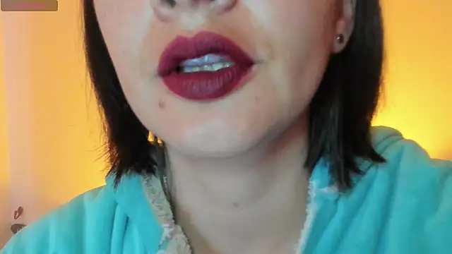 Snapshot of queen_fetish chatting on 19, 11, 2025 queen fetish online show from 19, 11, 2025