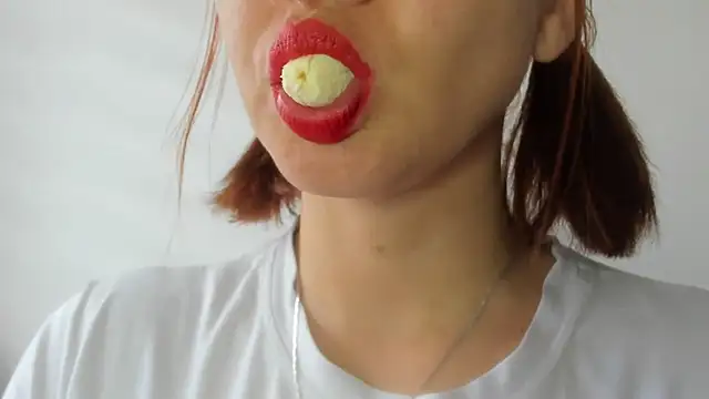 queen fetish online show from 25, 2, 2026