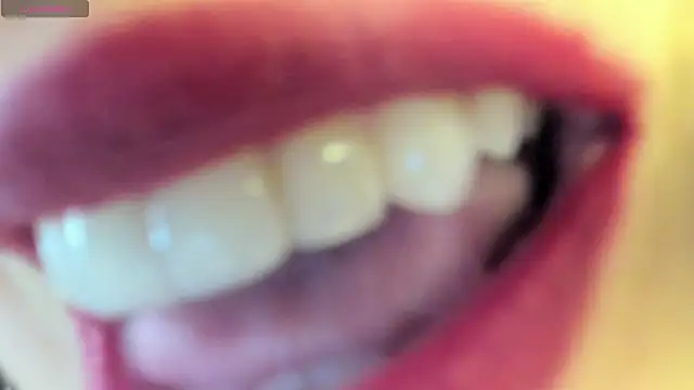 queen fetish online show from 17, 6, 2026