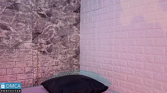 CarolRodriguez  online show from 4, 12, 2025