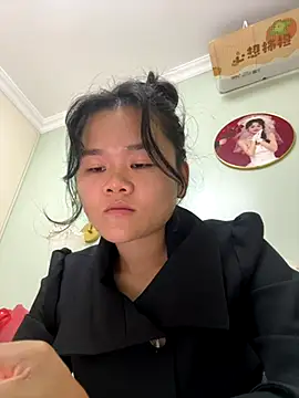 Snapshot of Zhuli11 chatting on 26, 10, 2025 Zhuli11 online show from 26, 10, 2025