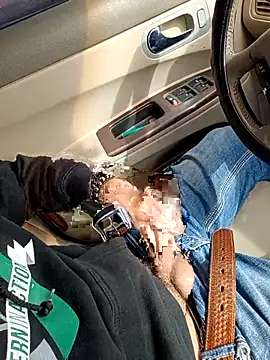 prettyboi6992 online show from 15, 3, 2026