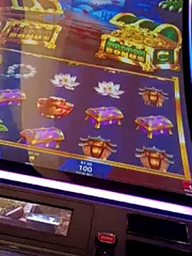 prettyboi6992 online show from 23, 3, 2026