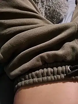 FreezingTie850 online show from 5, 3, 2026