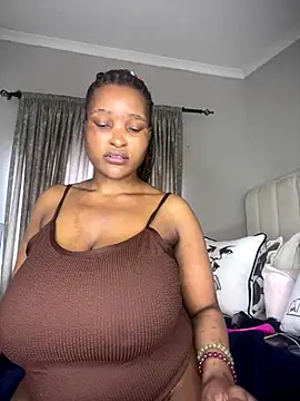 Bustygoddess32 online show from 27, 9, 2025