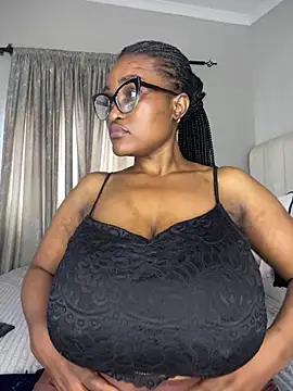 Bustygoddess32 online show from 17, 1, 2026