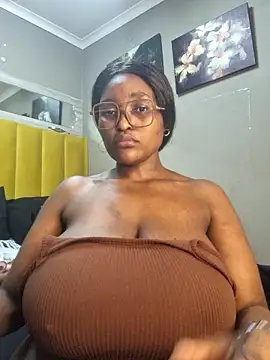 Bustygoddess32 online show from 20, 2, 2025