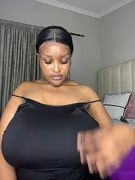 Bustygoddess32 online show from 20, 7, 2026