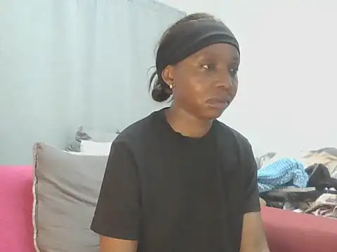 Sexxybella27 online show from 16, 4, 2026