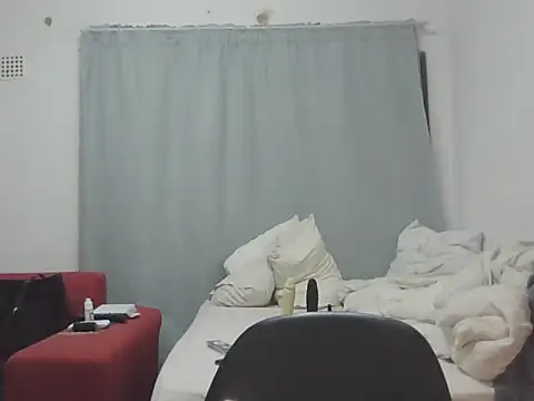 Snapshot of Sexxybella27 chatting on 22, 11, 2025 Sexxybella27 online show from 22, 11, 2025