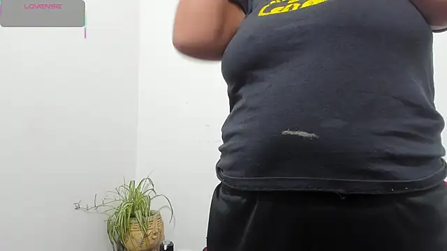 hazel 34 online show from 20, 3, 2026