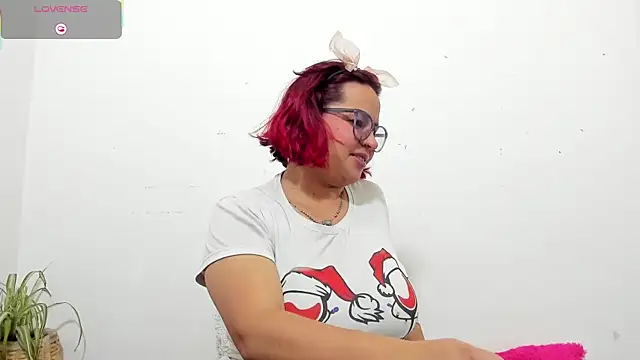 hazel 34 online show from 12, 4, 2026