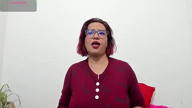 hazel 34 online show from 5, 4, 2026