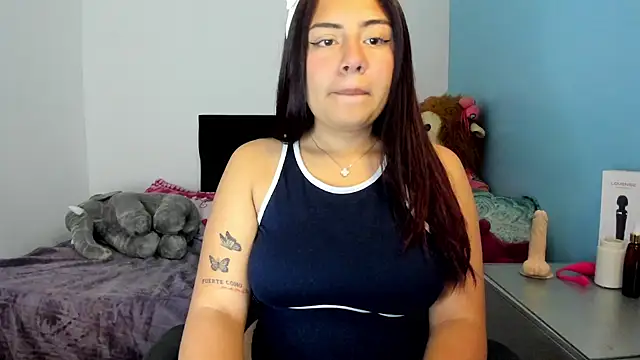 Snapshot of Charlotte_cutee18 chatting on 8, 6, 2026 Charlotte cutee18 online show from 8, 6, 2026