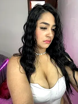 Charlotte cutee18 online show from 12, 9, 2025
