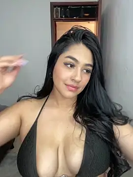 Charlotte cutee18 online show from 2, 10, 2025