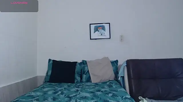 agata 22 online show from 15, 4, 2026