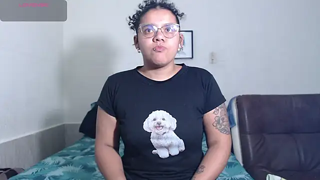 Snapshot of agata_22 chatting on 8, 5, 2026 agata 22 online show from 8, 5, 2026