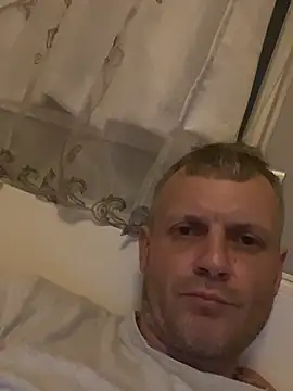 Arthur2288xh online show from 14, 2, 2026